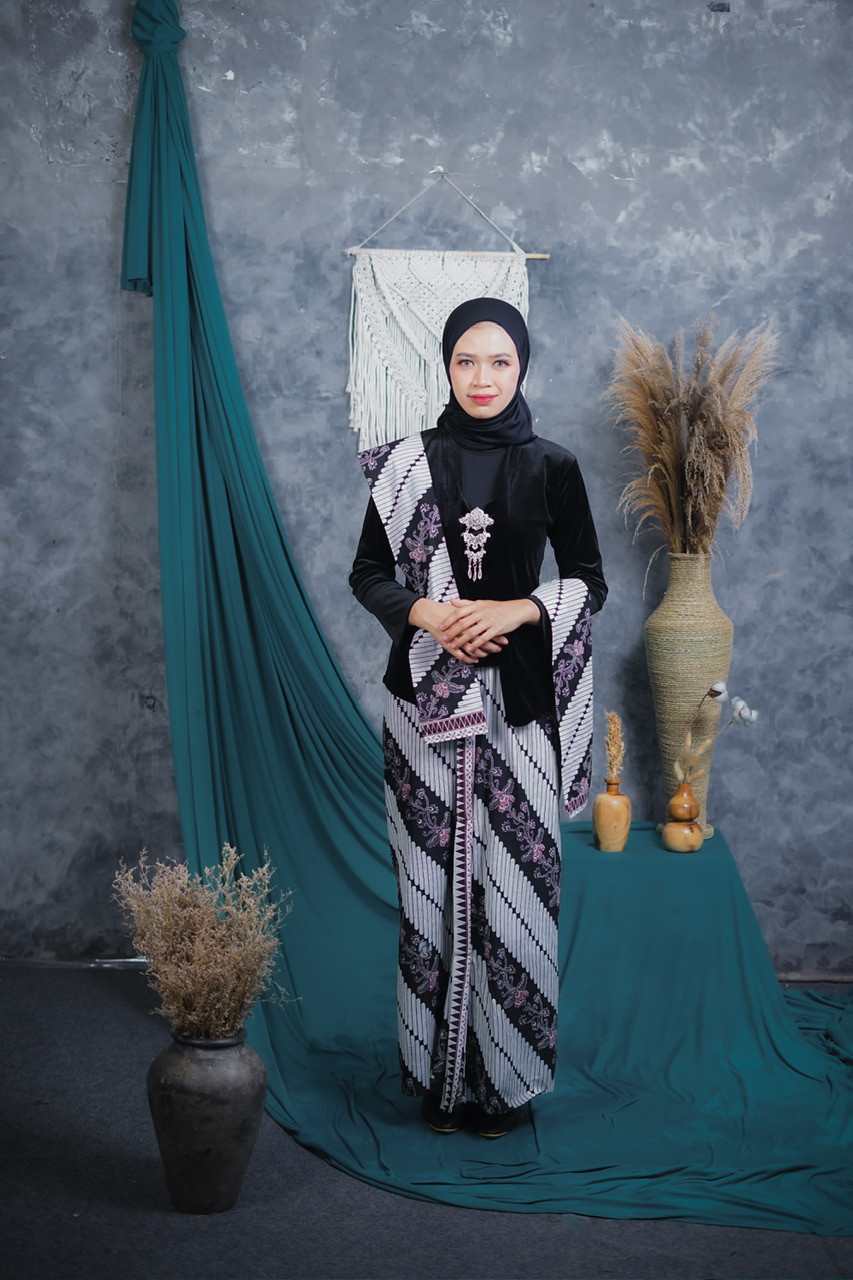 208385-gallery-1703388118.jpg