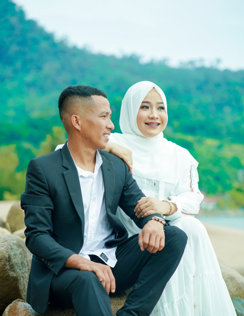 281066-gallery-J6YE68r3Ay.jpg