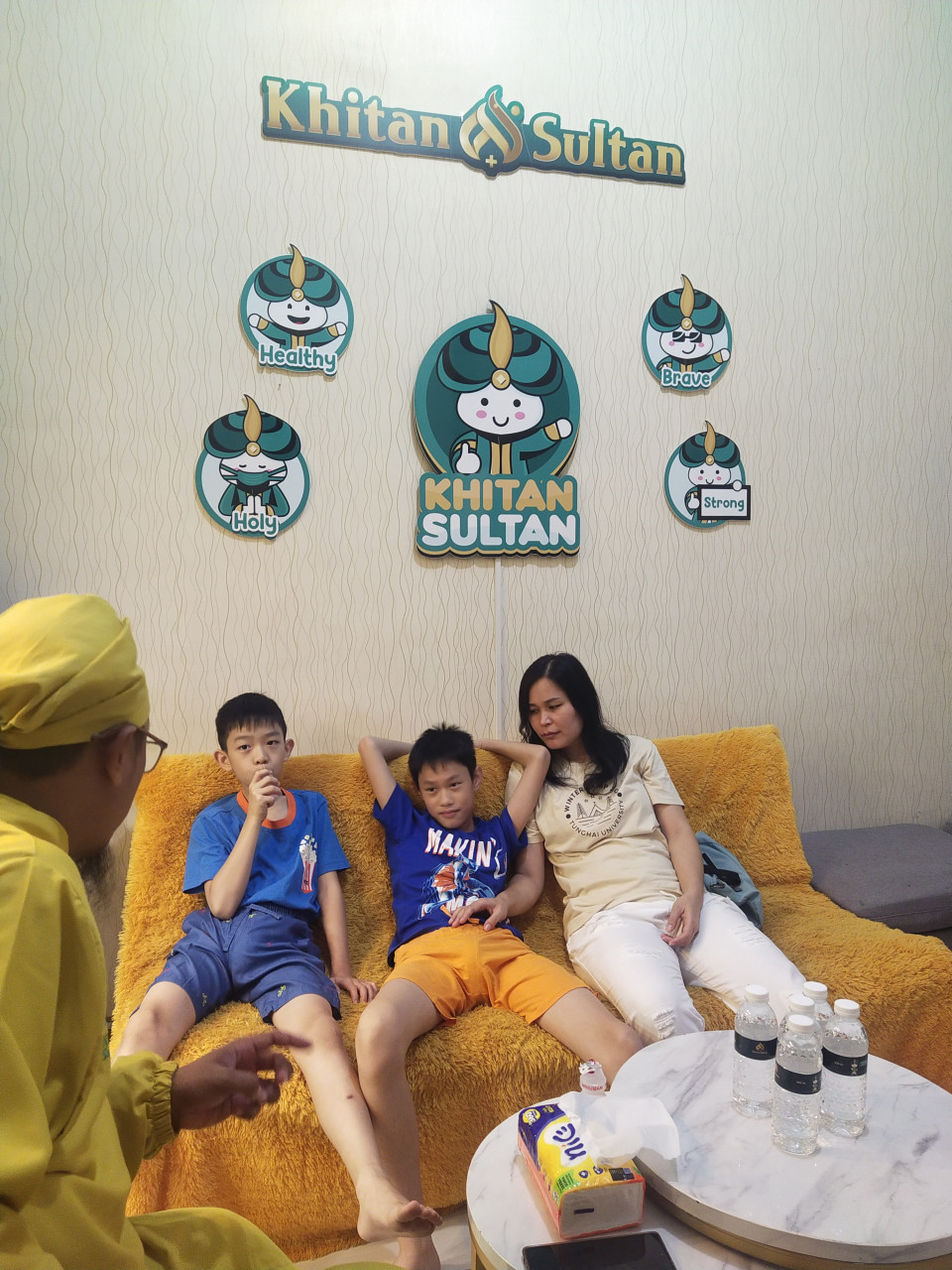 319088-gallery-r4EQLuasEb.jpg