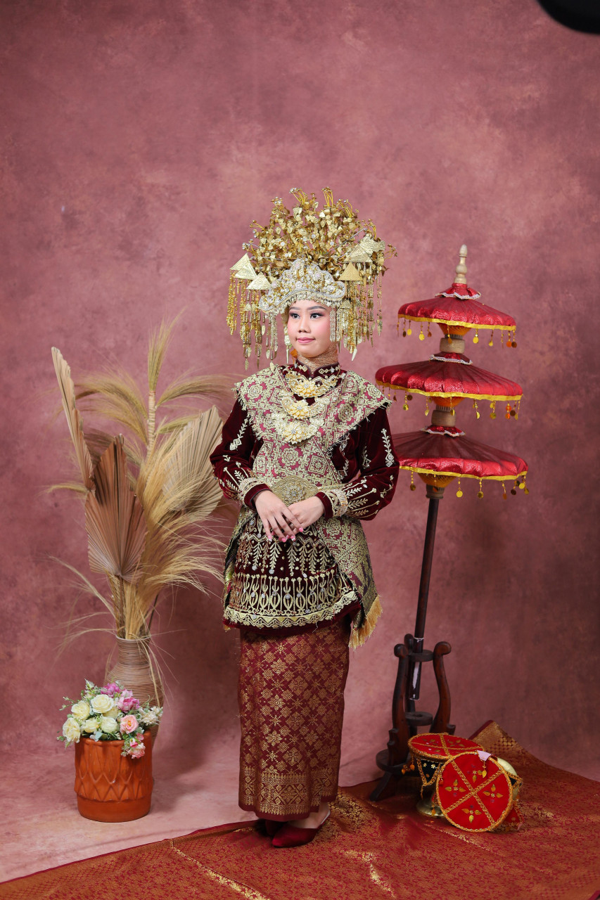 wanita-1698729316.png