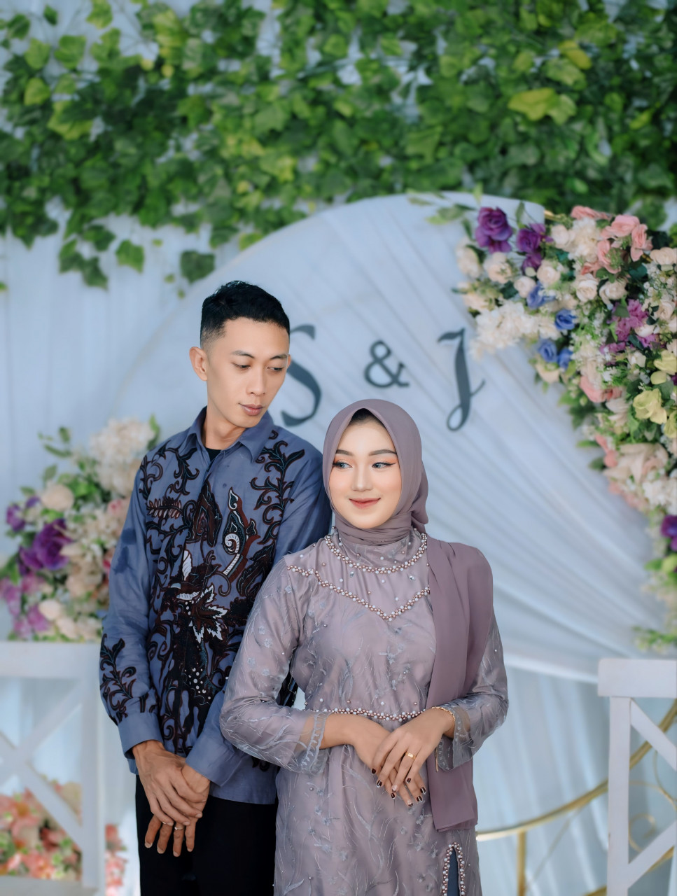 couple-1690953166.png