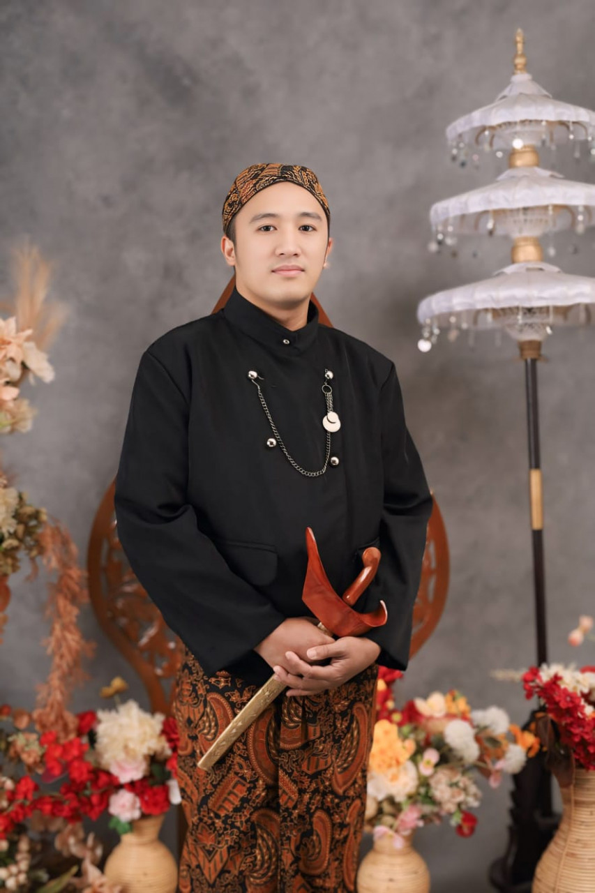 male-1-1687991959.webp