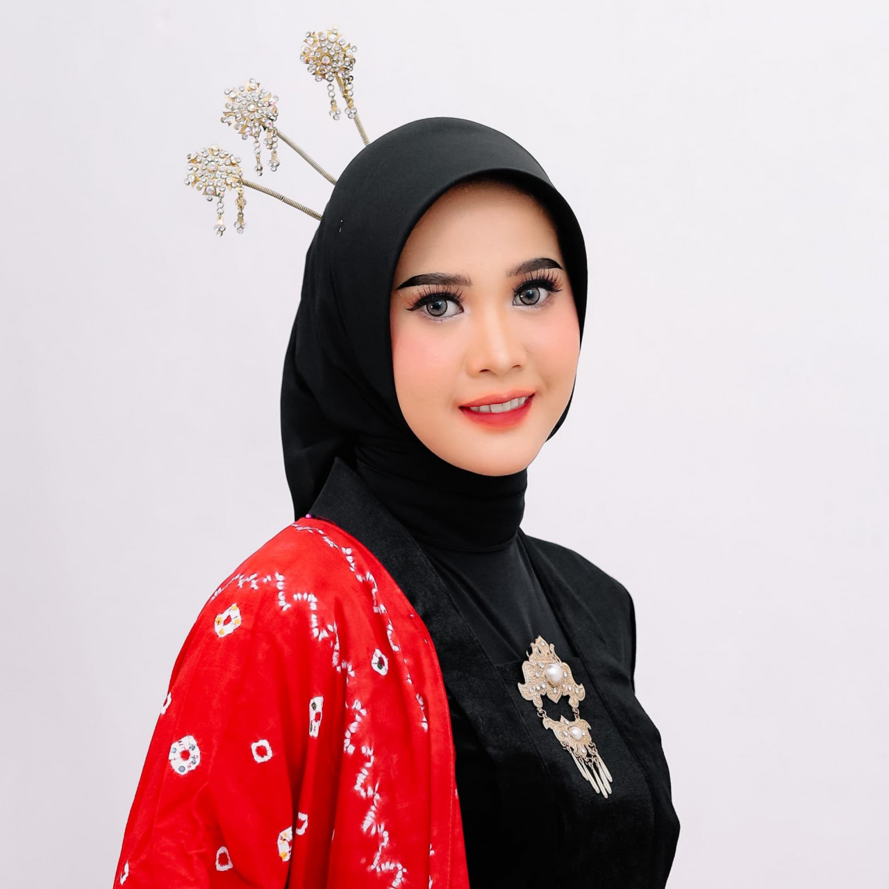 female-1-1687991981.webp