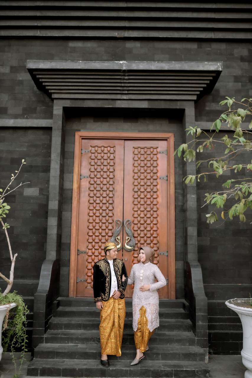 couple-1690953166.png