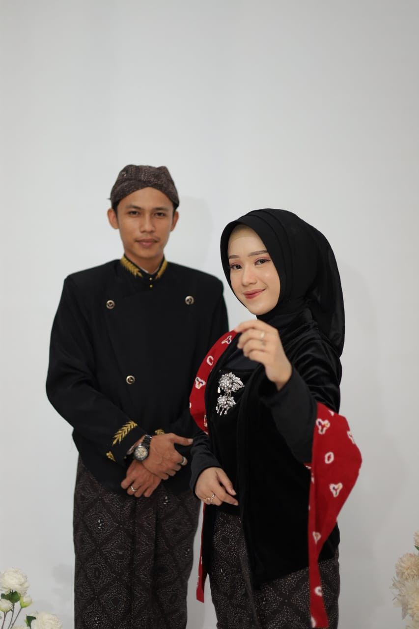 wayang-atas.webp