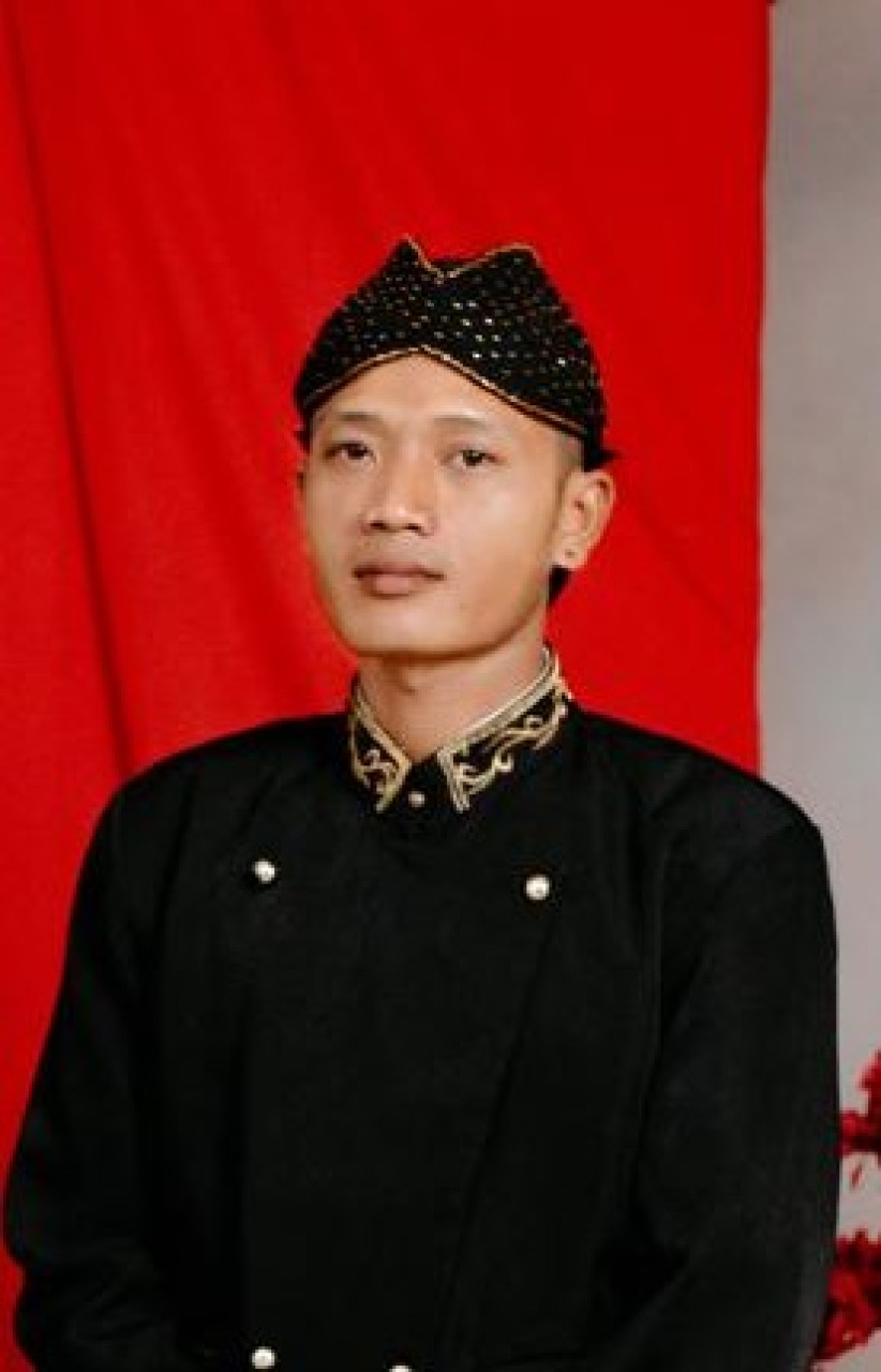 male-1-1687991959.webp