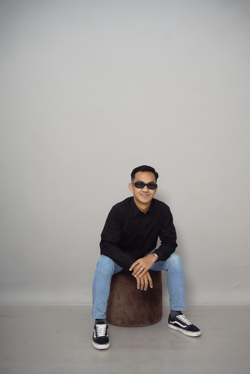 male-1-1687991959.webp