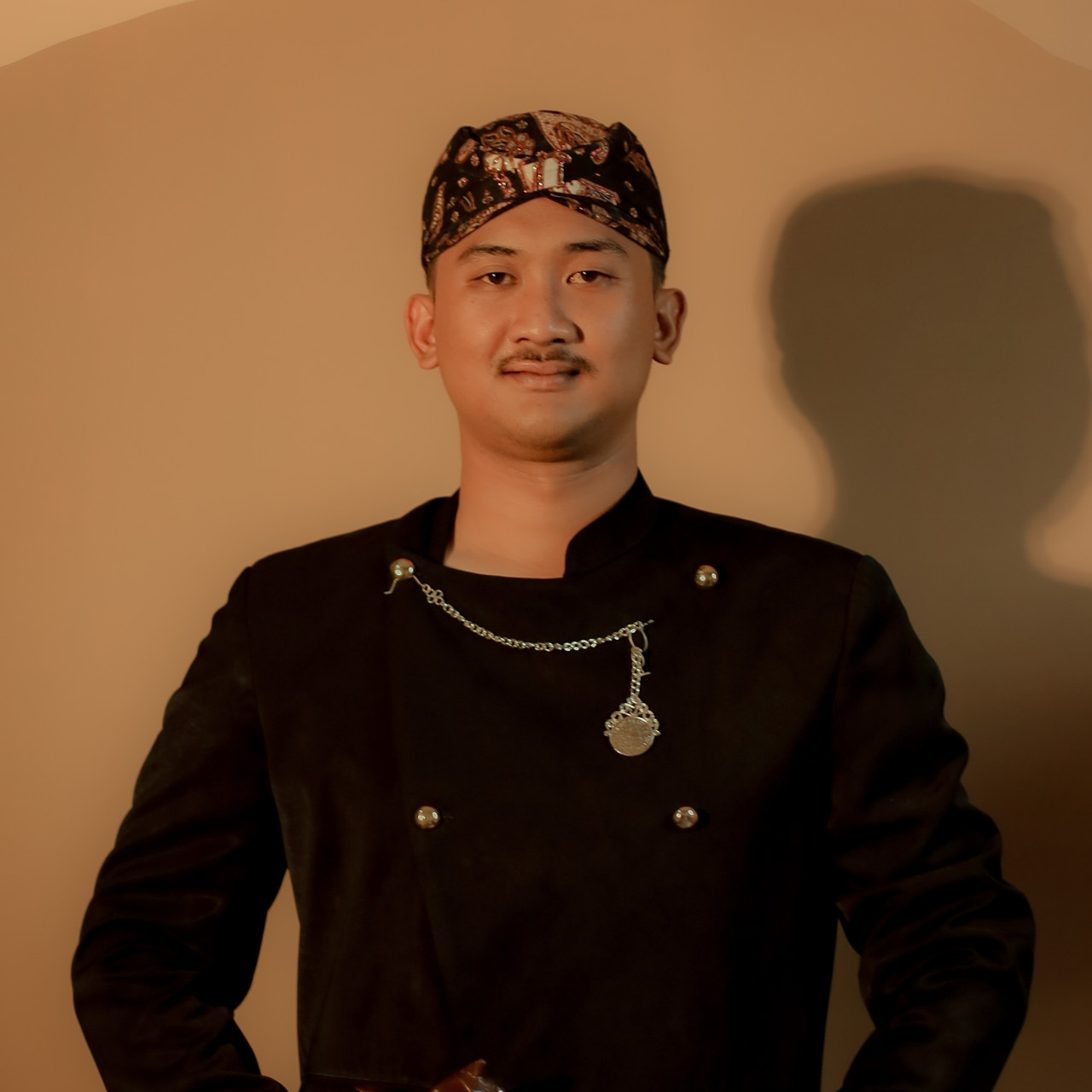 male-1-1687991959.webp