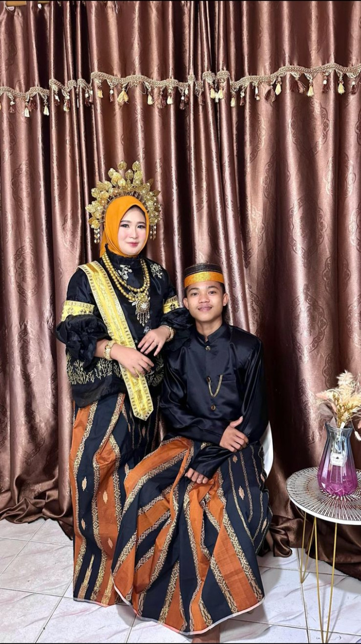 wayang-atas.webp