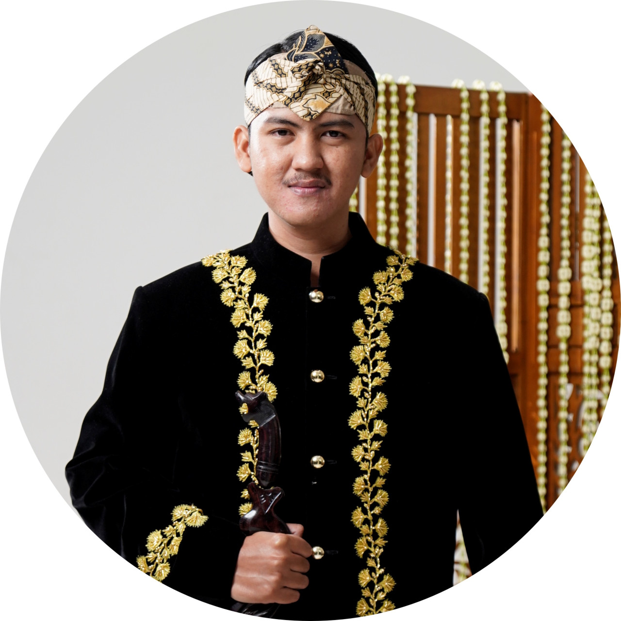 male-1-1687991959.webp
