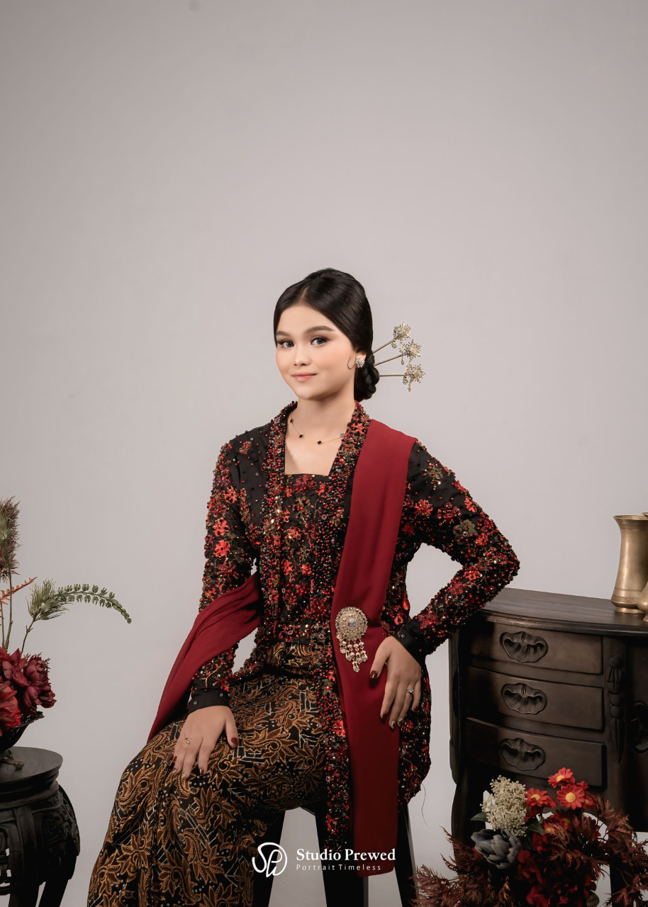 female-1-1687991981.webp