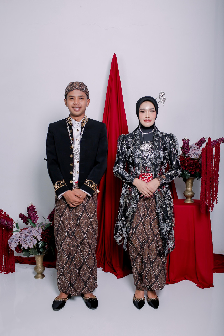 wayang-atas.webp