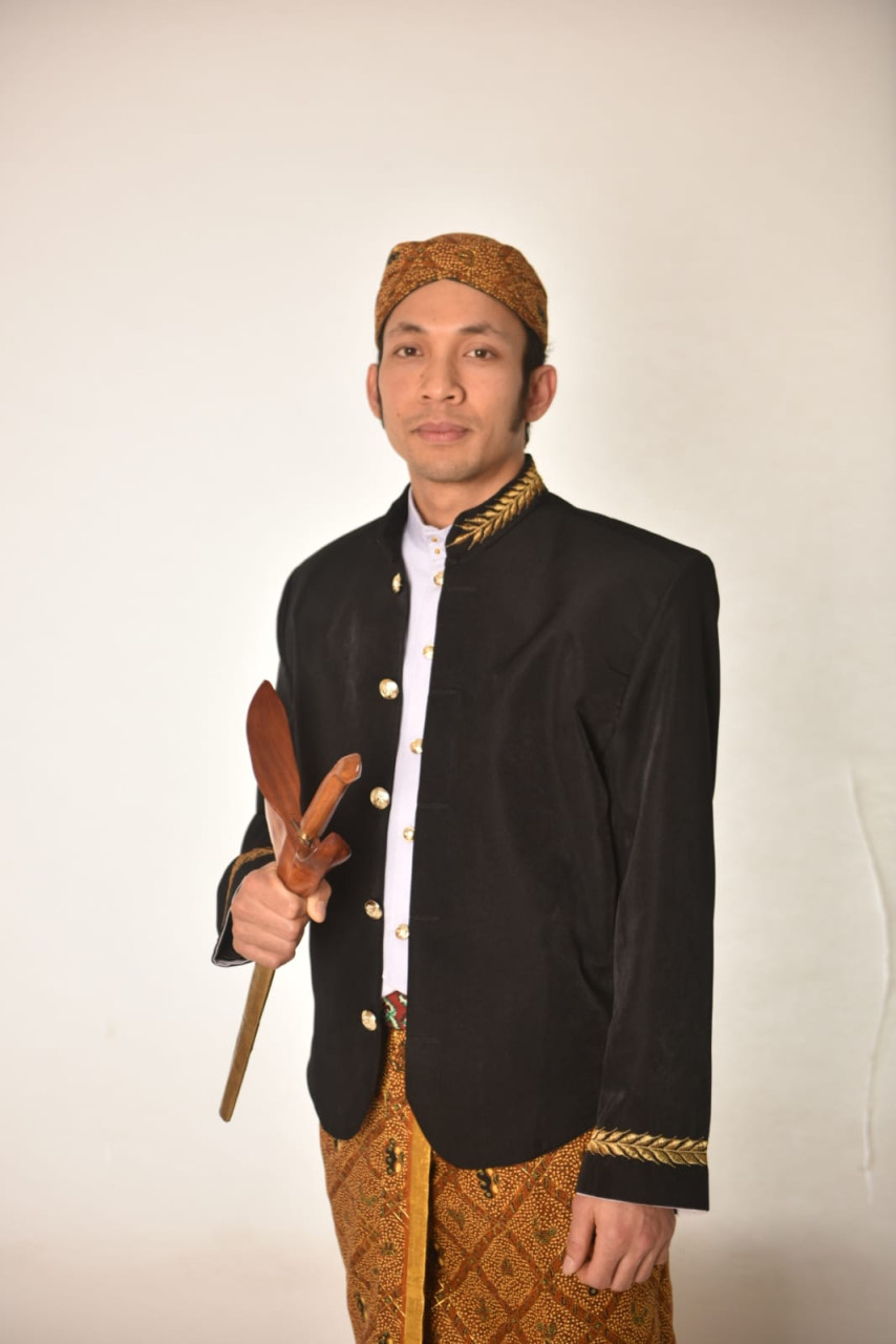 male-1-1687991959.webp