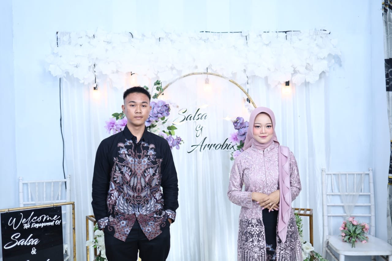 wayang-atas.webp