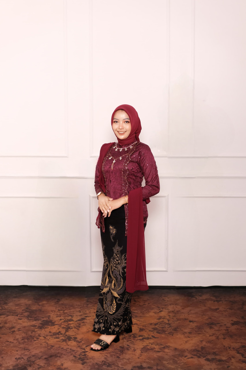 female-1-1687991981.webp