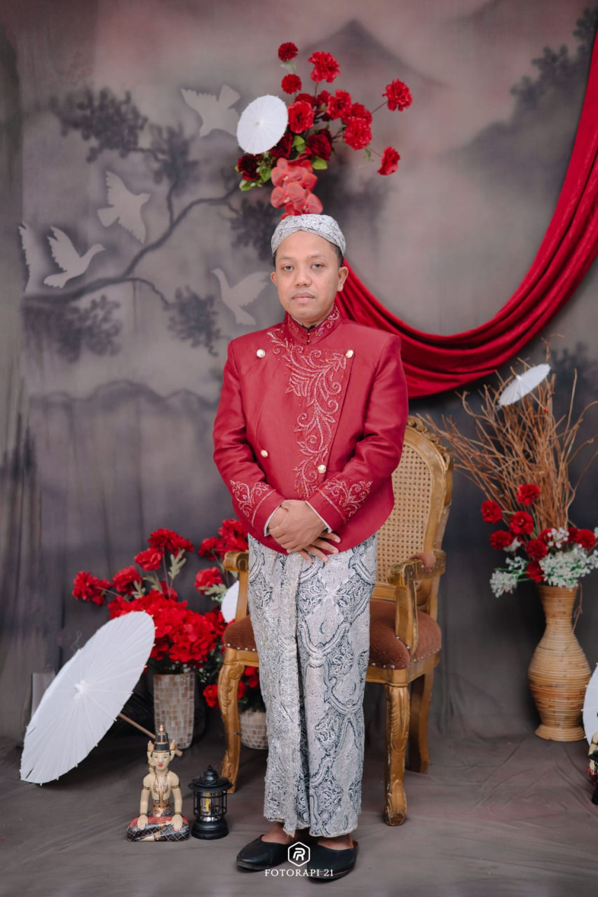 male-1-1687991959.webp