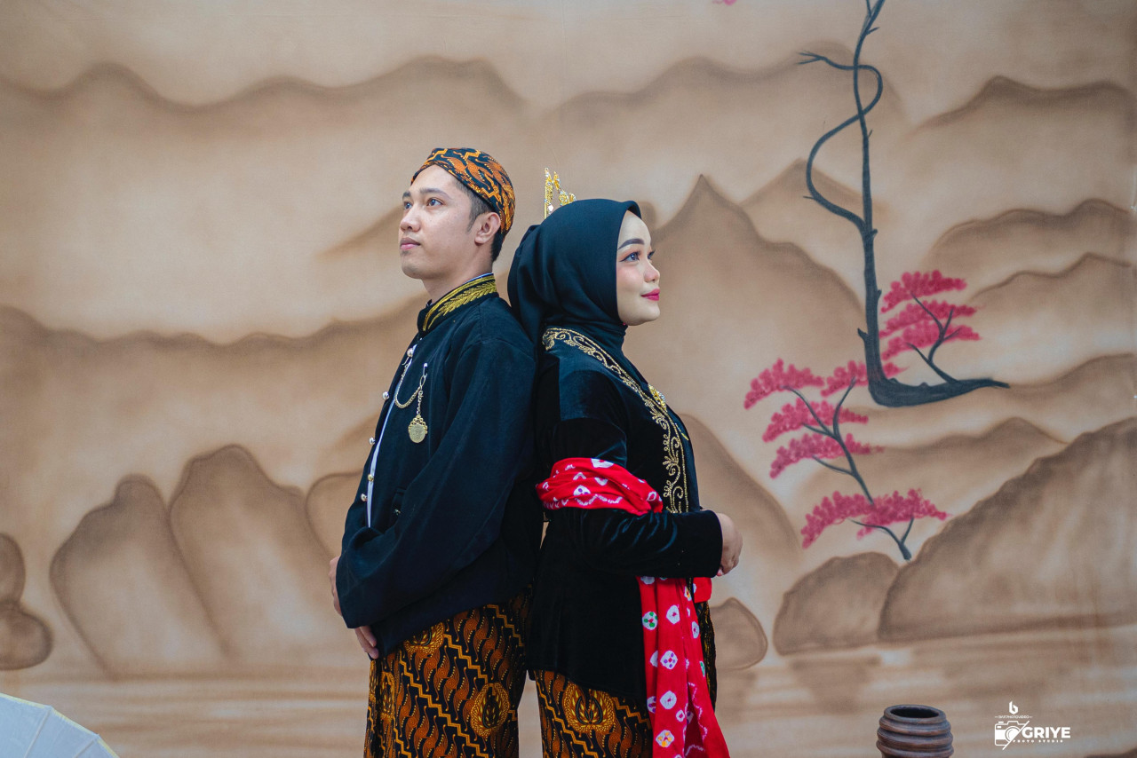 wayang-atas.webp