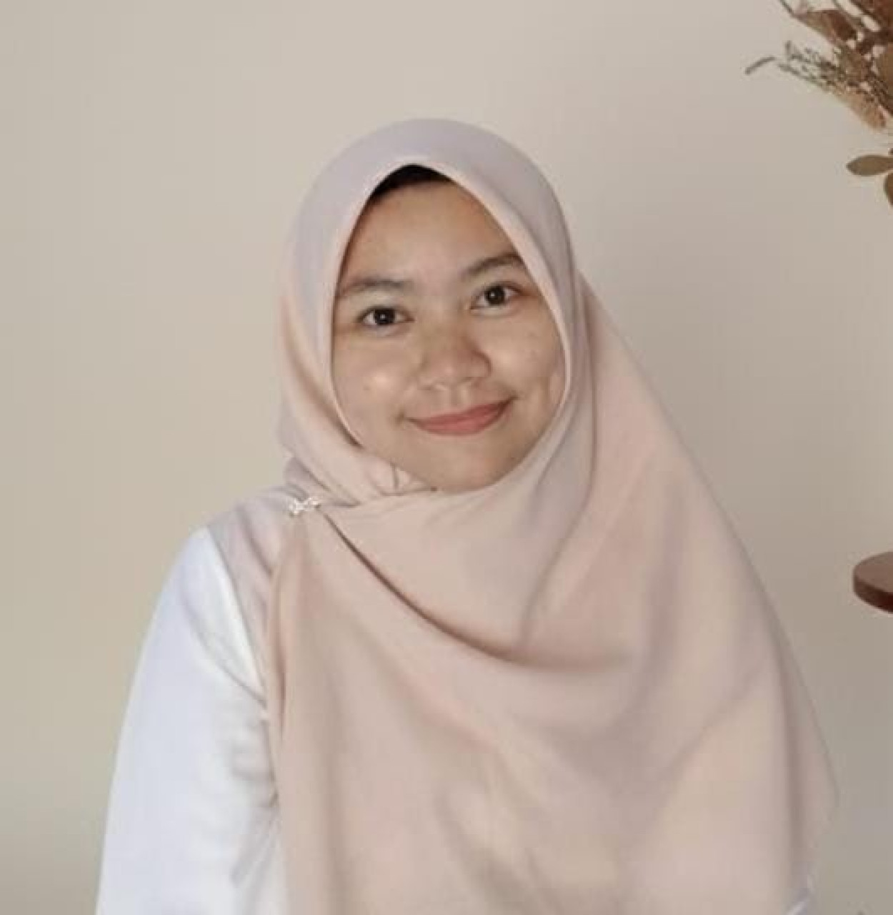 female-1-1687991981.webp