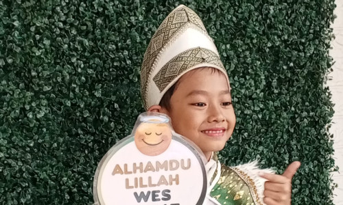 Dokumentasi Khitan AL FATIH CAKRA RAHARDIAN