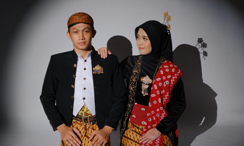 Desi & Arif