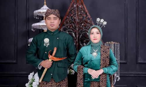 Finda & Fauzi